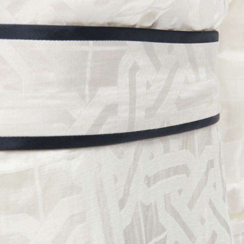 Haider Ackermann HAIDER ACKERMANN white geometric jacquard linen silk belted robe shirt FR36 XS Size XS / US 0-2 / IT 36-38 - 9 Thumbnail
