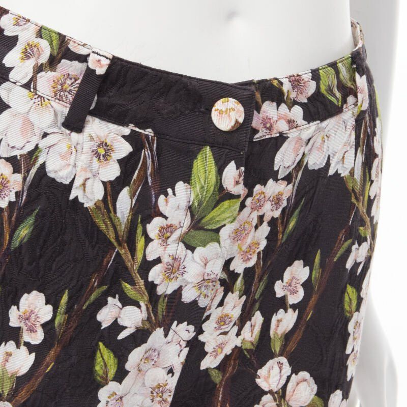 Dolce & Gabbana DOLCE GABBANA black pink floral blossom print jacquard cropped pants IT36 XXS Size 25" / US 0 / IT 36 - 7 Thumbnail
