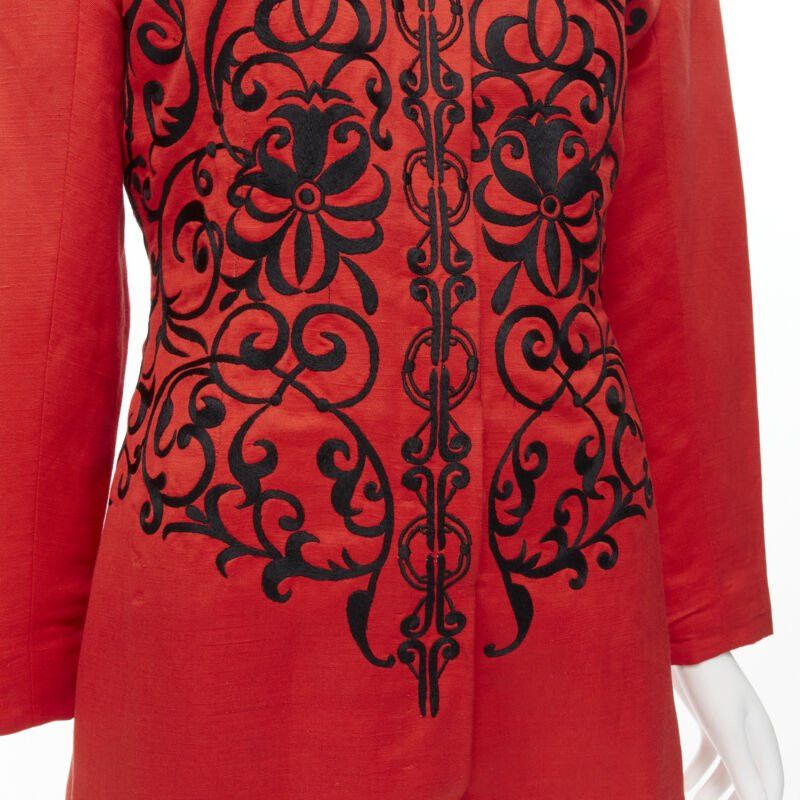 Gianfranco Ferre GIANFRANCO FERRE Vintage red black floral embroidery stand collar jacket M Size M / US 6-8 / IT 42-44 - 2 Thumbnail