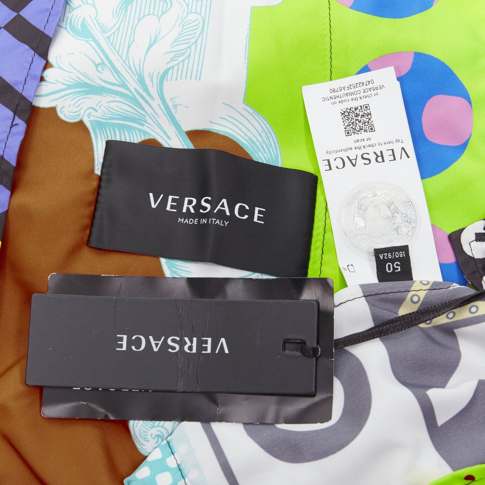 Versace VERSACE 2020 Runway Pop Temple print nylon windbreaker shirt jacket EU50 L Size US L / EU 52-54 / 3 - 10 Thumbnail