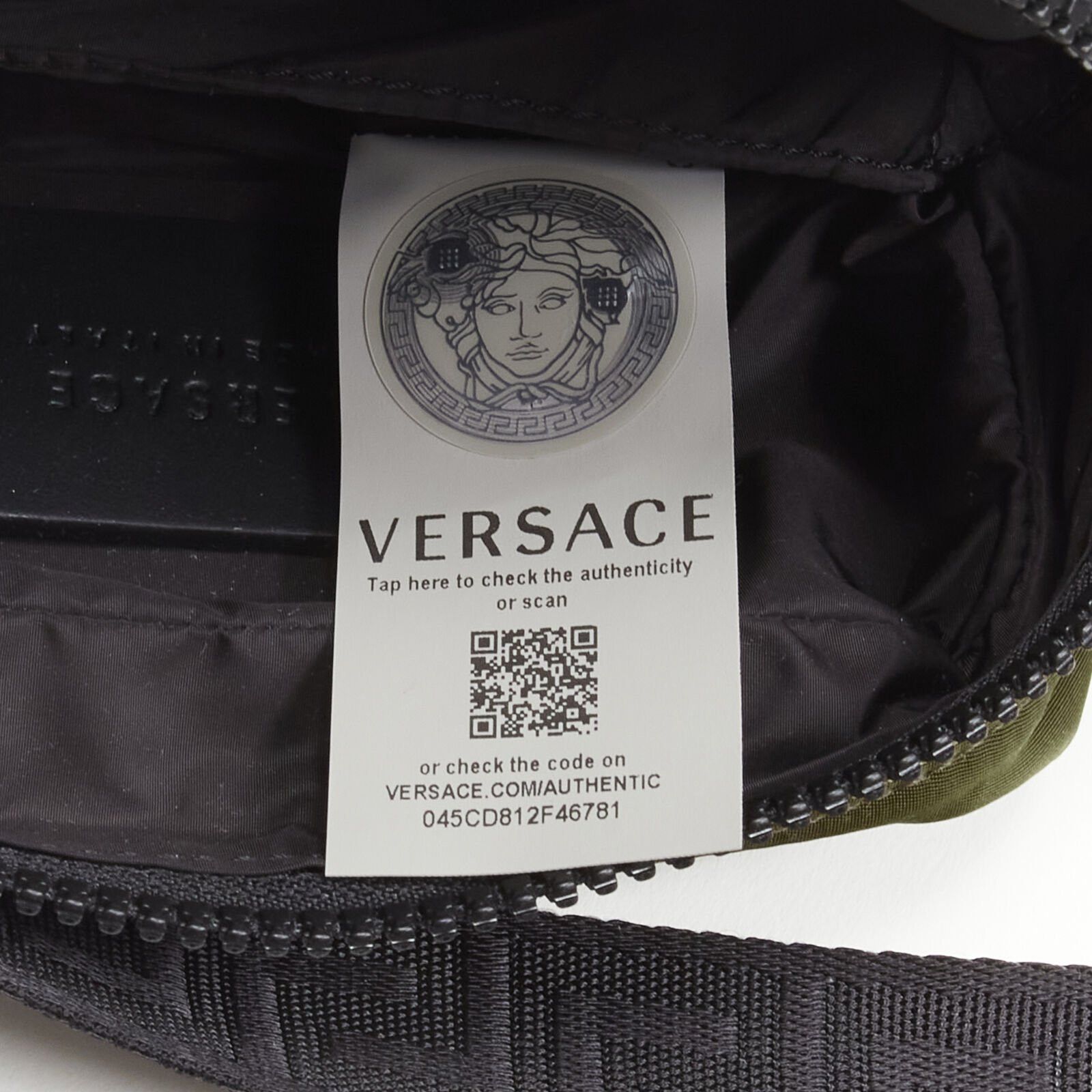Versace VERSACE reflective logo green nylon Greca strap crossbody messenger bag Size ONE SIZE - 11 Thumbnail