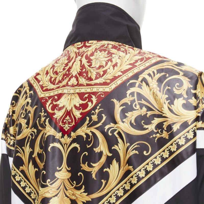 Versace VERSACE Le Pop Classique black red Barocco print nylon track jacket IT52 XL Size US XL / EU 56 / 4 - 8 Thumbnail