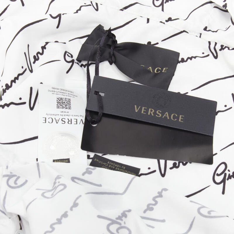 Versace new VERSACE Gianni Signature white black nylon hooded windbreaker jacket IT46 S Size US S / EU 44-46 / 1 - 9 Thumbnail