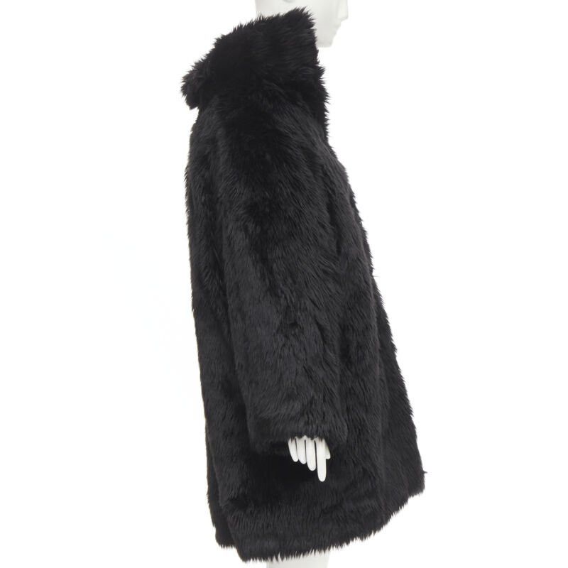 Balenciaga runway BALENCIAGA Demna 2019 Runway black faux fur Swing off shoulder coat FR34 Size S / US 4 / IT 40 - 4 Thumbnail