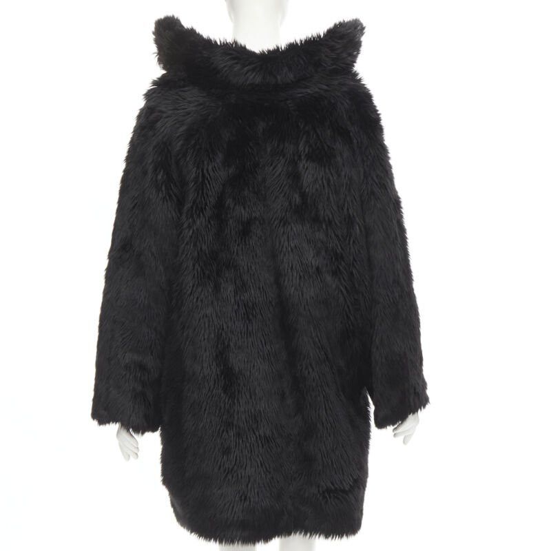 Balenciaga runway BALENCIAGA Demna 2019 Runway black faux fur Swing off shoulder coat FR34 Size S / US 4 / IT 40 - 5 Thumbnail