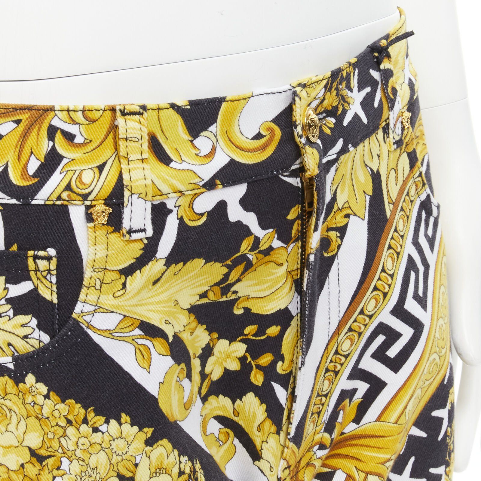 Versace new VERSACE 2019 Runway Savage Barocco gold Medusa stud jeans IT32 Size US 30 / EU 46 - 2 Thumbnail