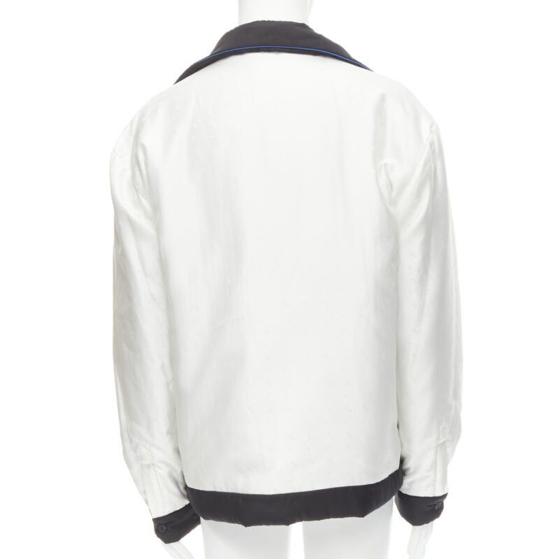 Fendi new FENDI 2021 Reversible 100% silk black white logo padded jacket IT52 XL Size US XL / EU 56 / 4 - 7 Thumbnail
