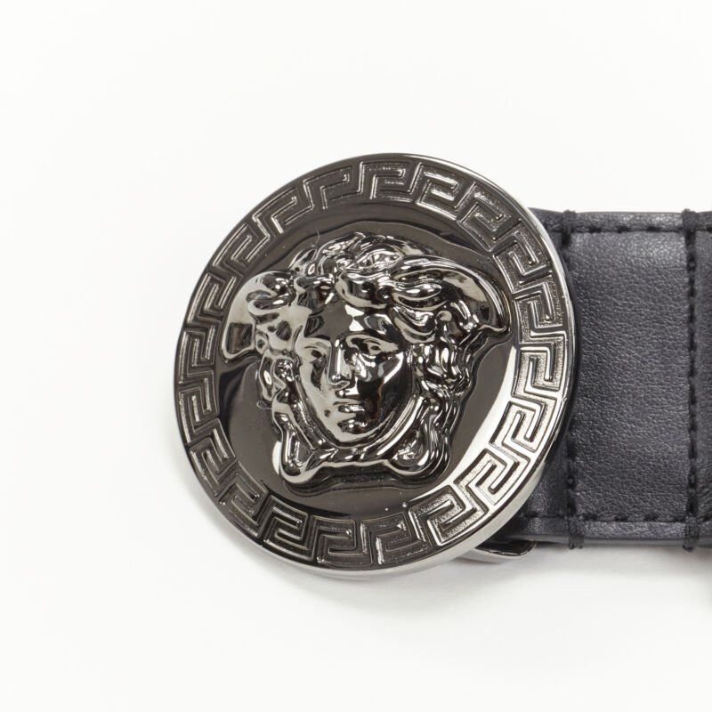Versace new VERSACE Medusa Medallion Coin silver buckle black leather belt 115cm 44-48" Size ONE SIZE - 6 Thumbnail