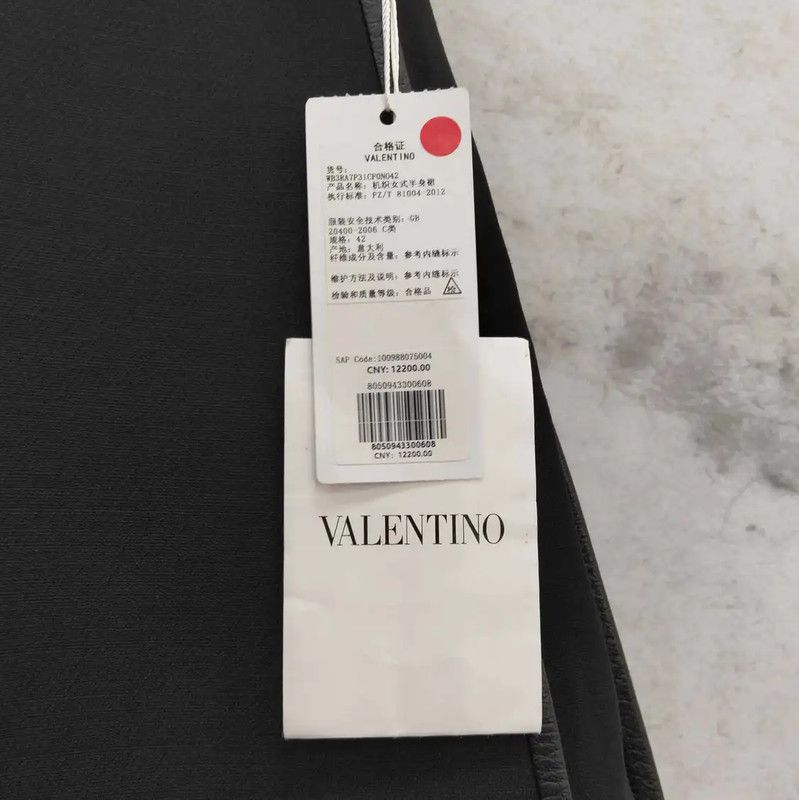 Valentino Valentino Black A-Line Skirt in Size L 0089 Size 36" / US 14 / IT 50 - 5 Thumbnail