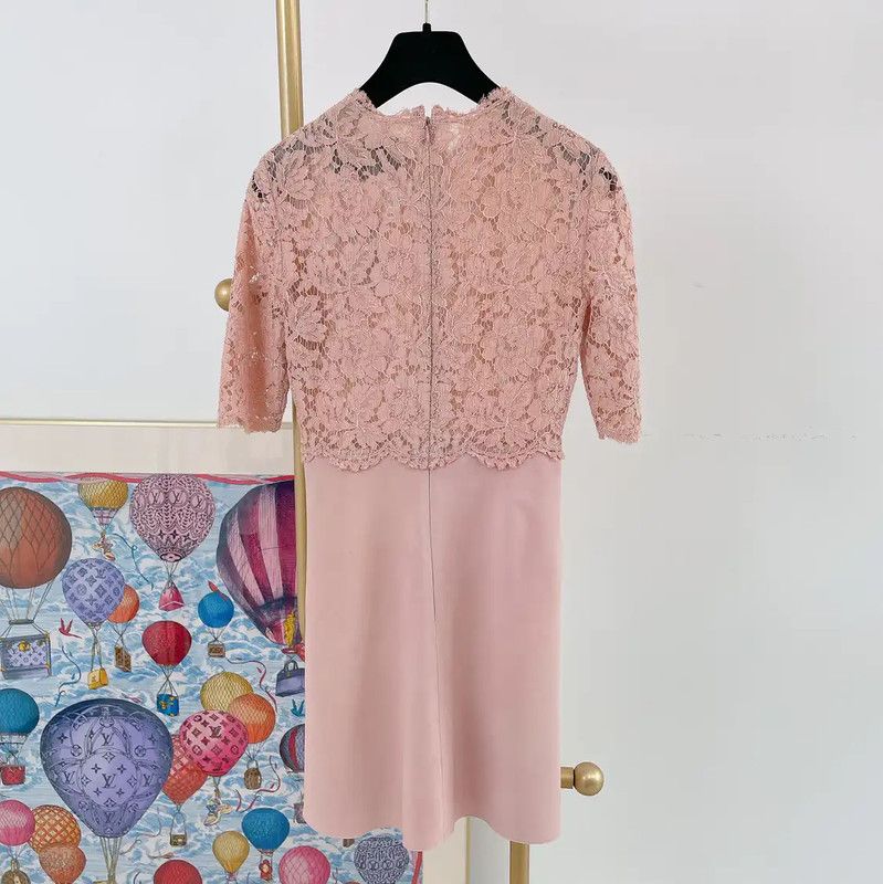 Valentino Valentino Pink Lace Short Sleeve Dress 0089 Size M / US 6-8 / IT 42-44 - 2 Thumbnail