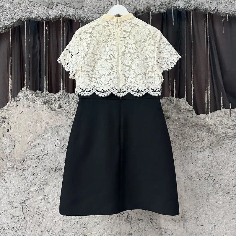Valentino Valentino Color-Blocked Short Sleeve A-Line Dress 0089 Size ONE SIZE - 2 Thumbnail