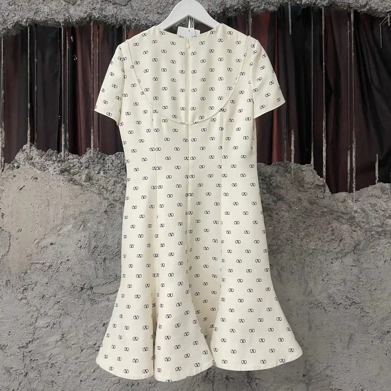Valentino Valentino Summer Short Sleeve Dress in Off-White 0089 Size ONE SIZE - 2 Thumbnail