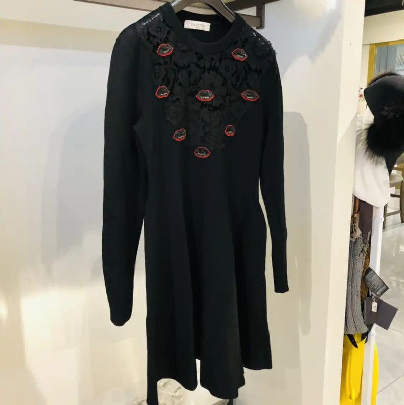 Valentino Valentino Black Long Sleeve Dress for Women 0089 Size L / US 10 / IT 46 - 2 Thumbnail
