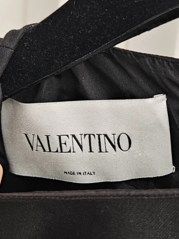 Valentino Valentino Short Sleeve Wool Dress with Embroidery 0089 Size S / US 4 / IT 40 - 6 Thumbnail