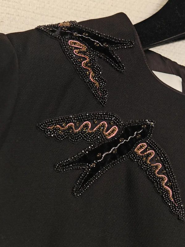 Valentino Valentino Short Sleeve Wool Dress with Embroidery 0089 Size S / US 4 / IT 40 - 3 Thumbnail
