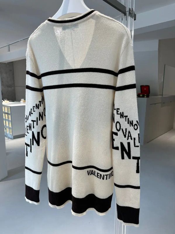 Valentino Valentino Cream Wool Logo Knit Sweater for Women 0089 Size L / US 10 / IT 46 - 3 Thumbnail