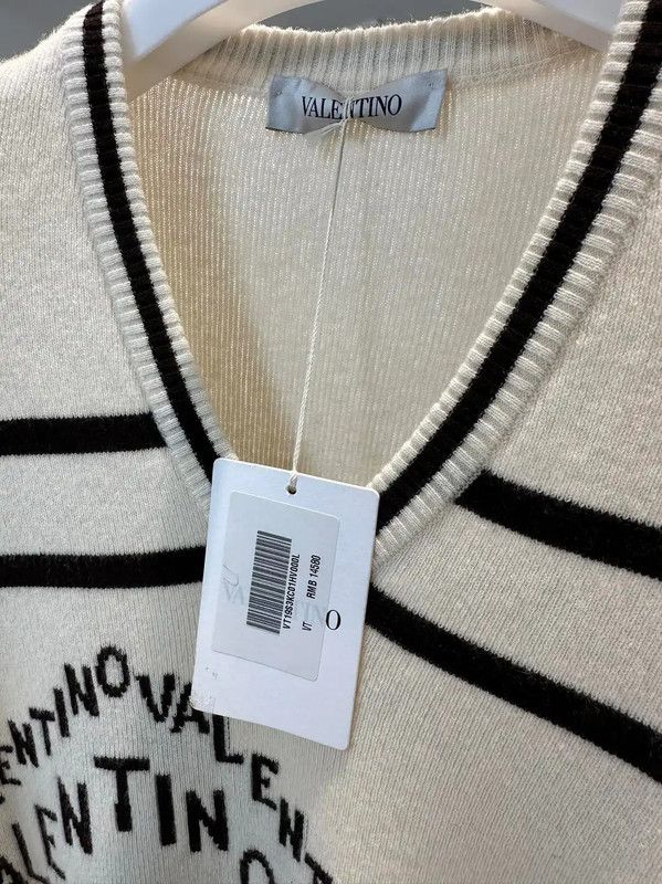 Valentino Valentino Cream Wool Logo Knit Sweater for Women 0089 Size L / US 10 / IT 46 - 2 Thumbnail