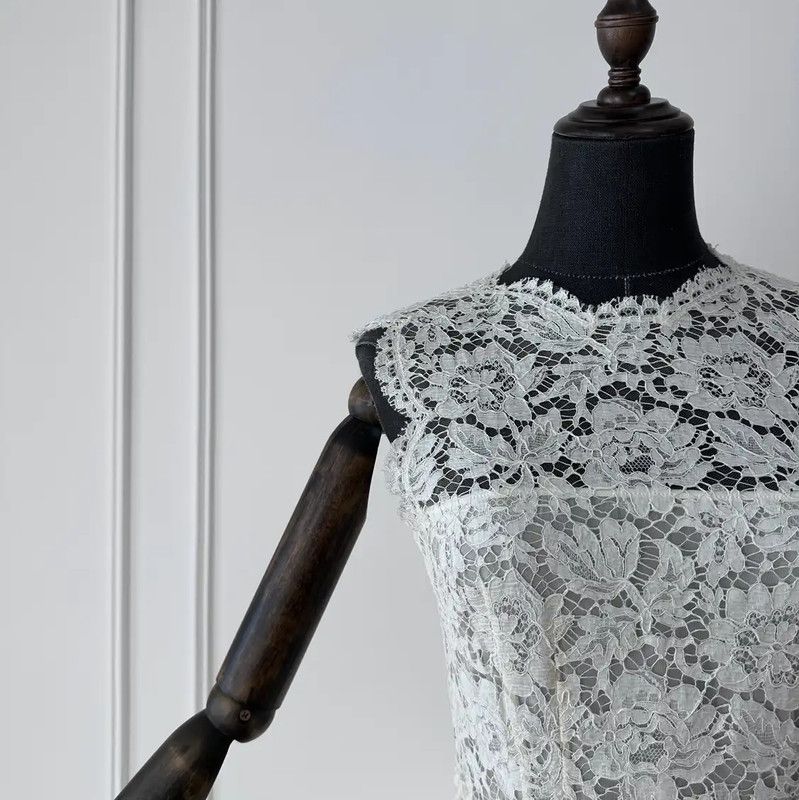 Valentino Valentino White Lace Women's Dress 0089 Size S / US 4 / IT 40 - 4 Thumbnail