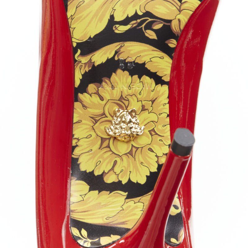 Versace new VERSACE Hibiscus Barocco Eros red patent floral sole Medusa pump US8 EU38 Size US 8 / IT 38 - 10 Thumbnail