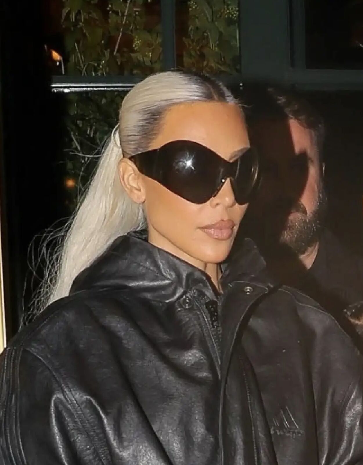 new BALENCIAGA DEMNA Runway Mask Butterfly black shield sunglasses Kardashian