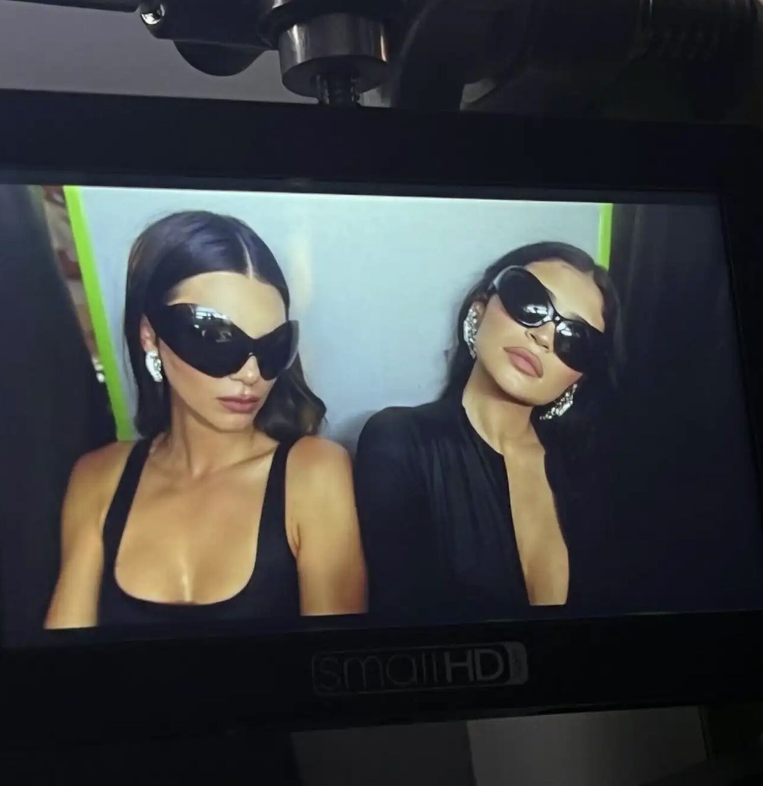 new BALENCIAGA DEMNA Runway Mask Butterfly black shield sunglasses Kardashian