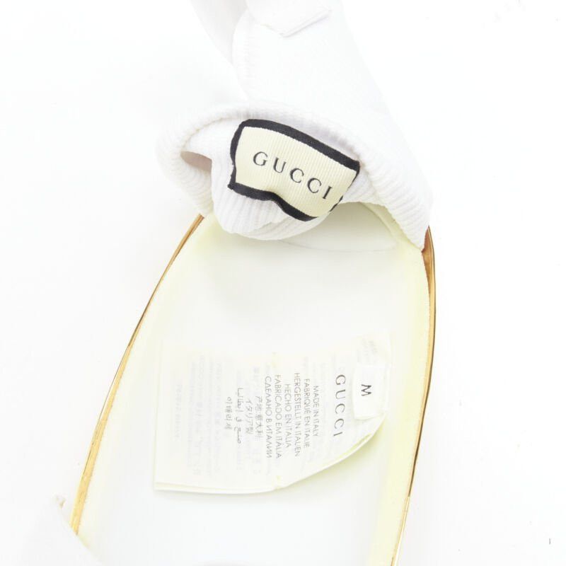 Gucci rare GUCCI Alessandro Michele 2019 Runway GG logo gold padded shin guards socks Size ONE SIZE - 8 Thumbnail