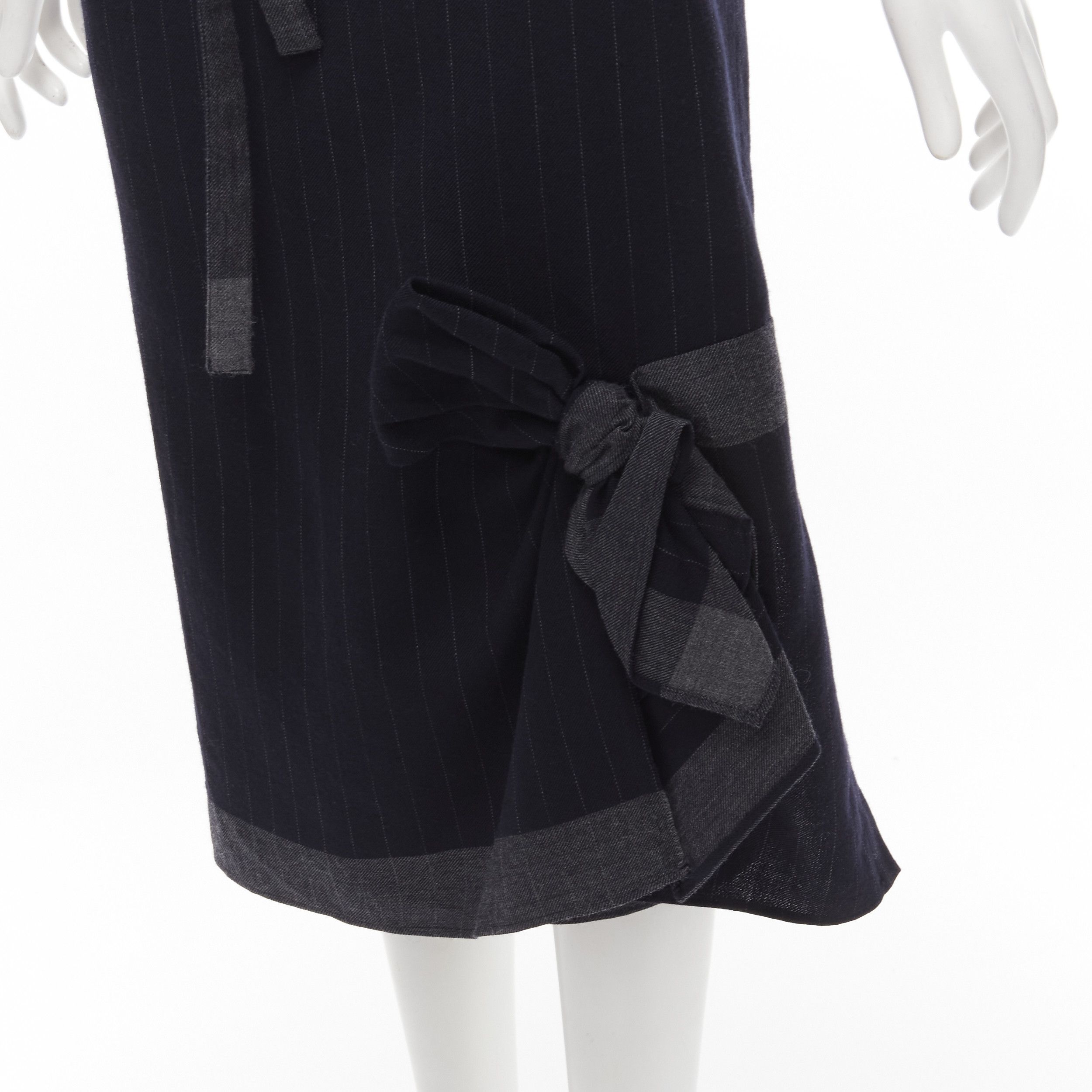 Comme des Garcons COMME DES GARCONS 2003 100% wool black pinstripe plaid bow wrap kilt skirt Size 26" / US 2 / IT 38 - 7 Thumbnail