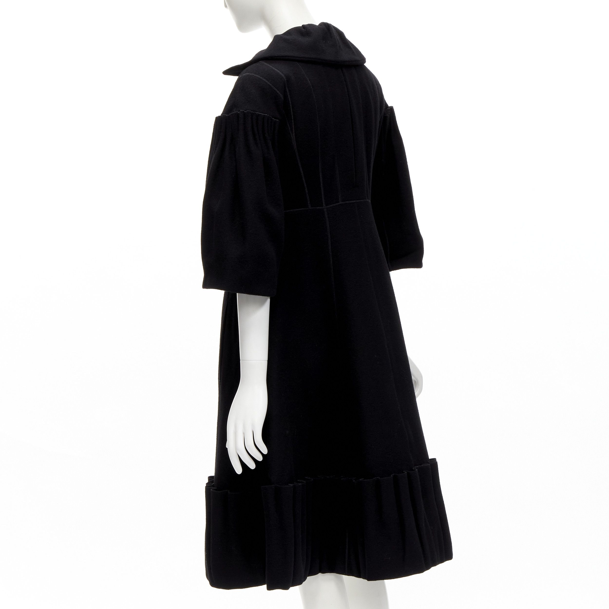 Louis Vuitton LOUIS VUITTON 2007 Runway black wool pleated Victorian coat dress FR34 XS Size XS / US 0-2 / IT 36-38 - 7 Thumbnail