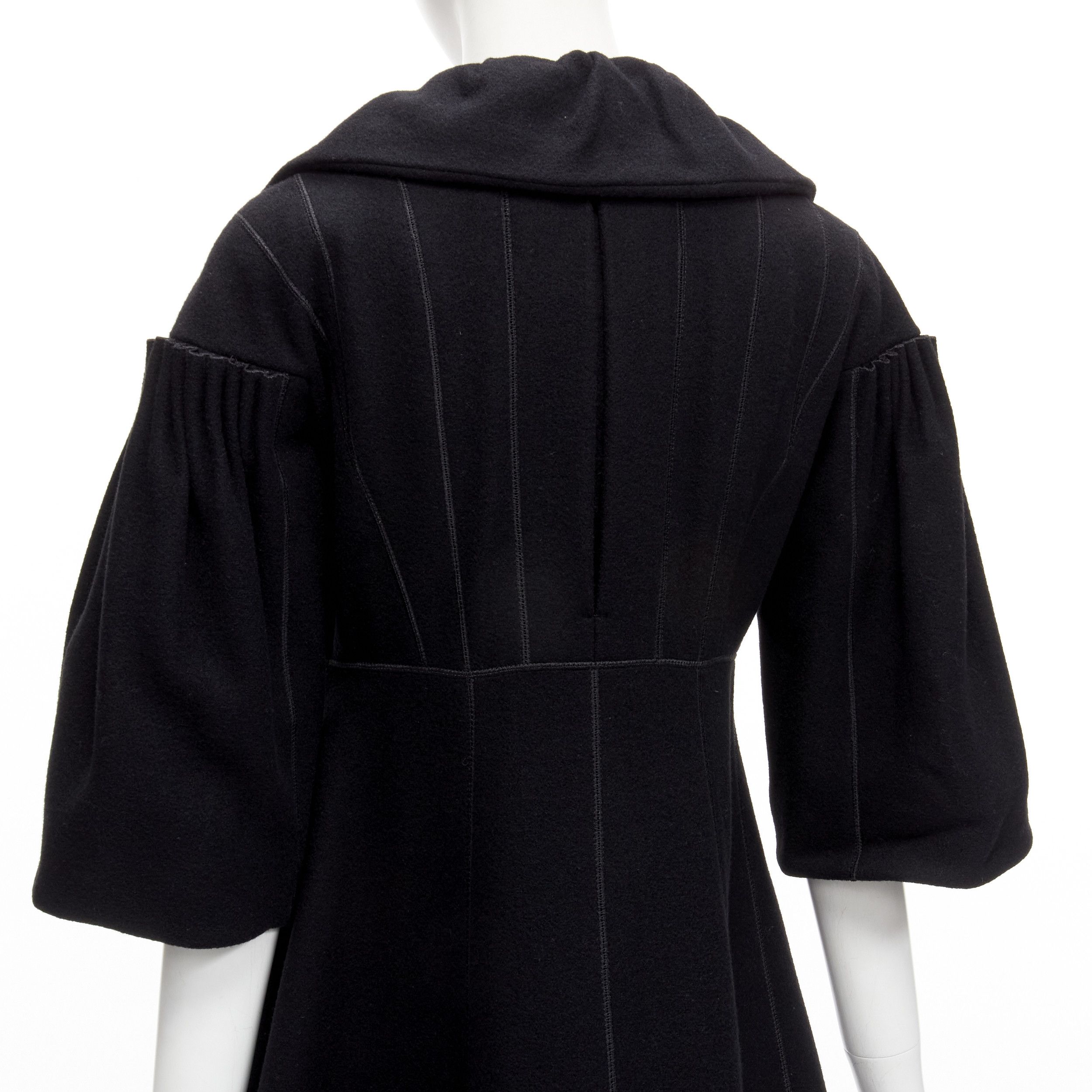 Louis Vuitton LOUIS VUITTON 2007 Runway black wool pleated Victorian coat dress FR34 XS Size XS / US 0-2 / IT 36-38 - 11 Thumbnail