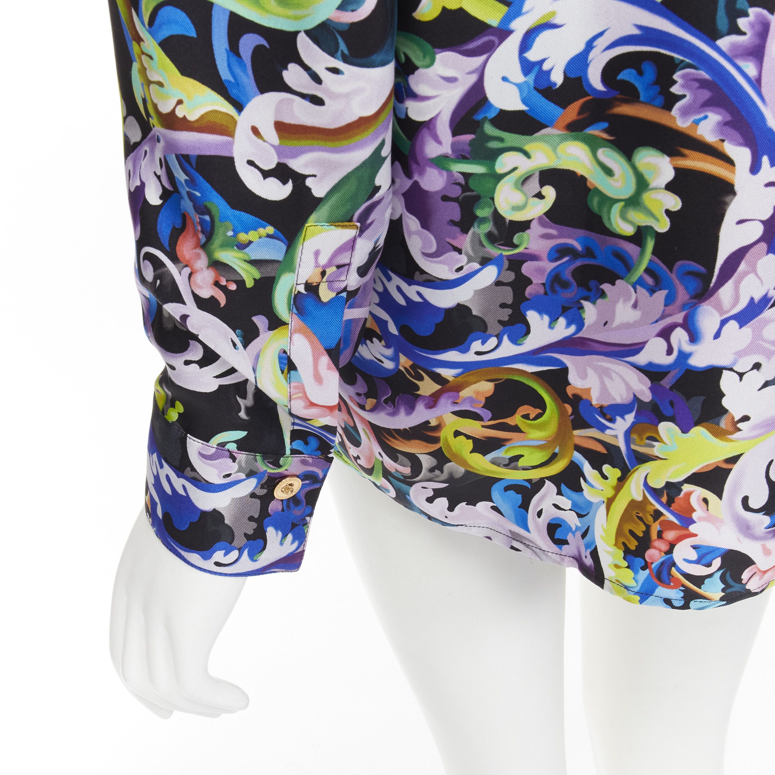 Versace new VERSACE 2021 Runway Baroccoflage 100% silk gold Medusa shirt IT42 M Size M / US 6-8 / IT 42-44 - 7 Thumbnail
