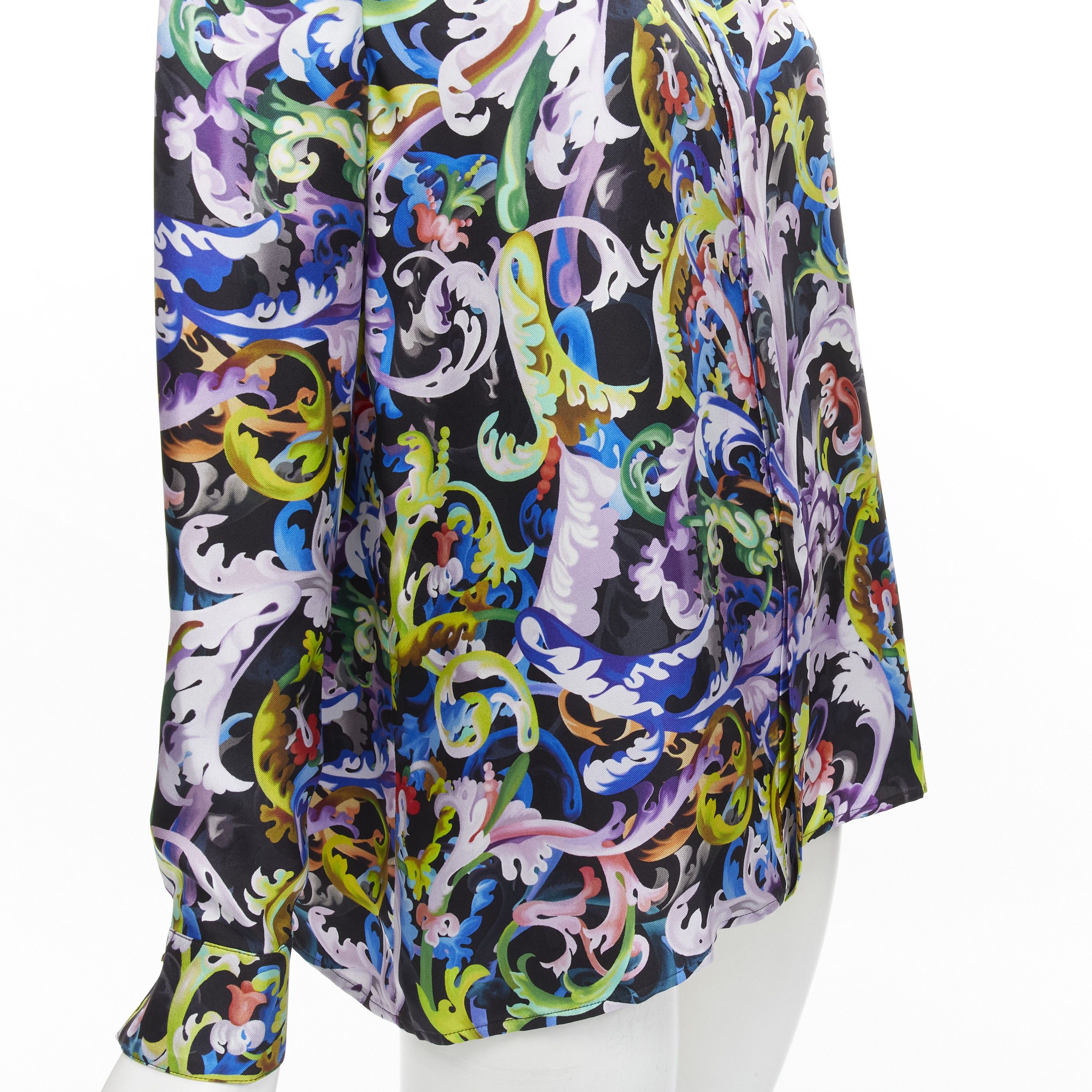 Versace new VERSACE 2021 Runway Baroccoflage 100% silk gold Medusa shirt IT42 M Size M / US 6-8 / IT 42-44 - 8 Thumbnail
