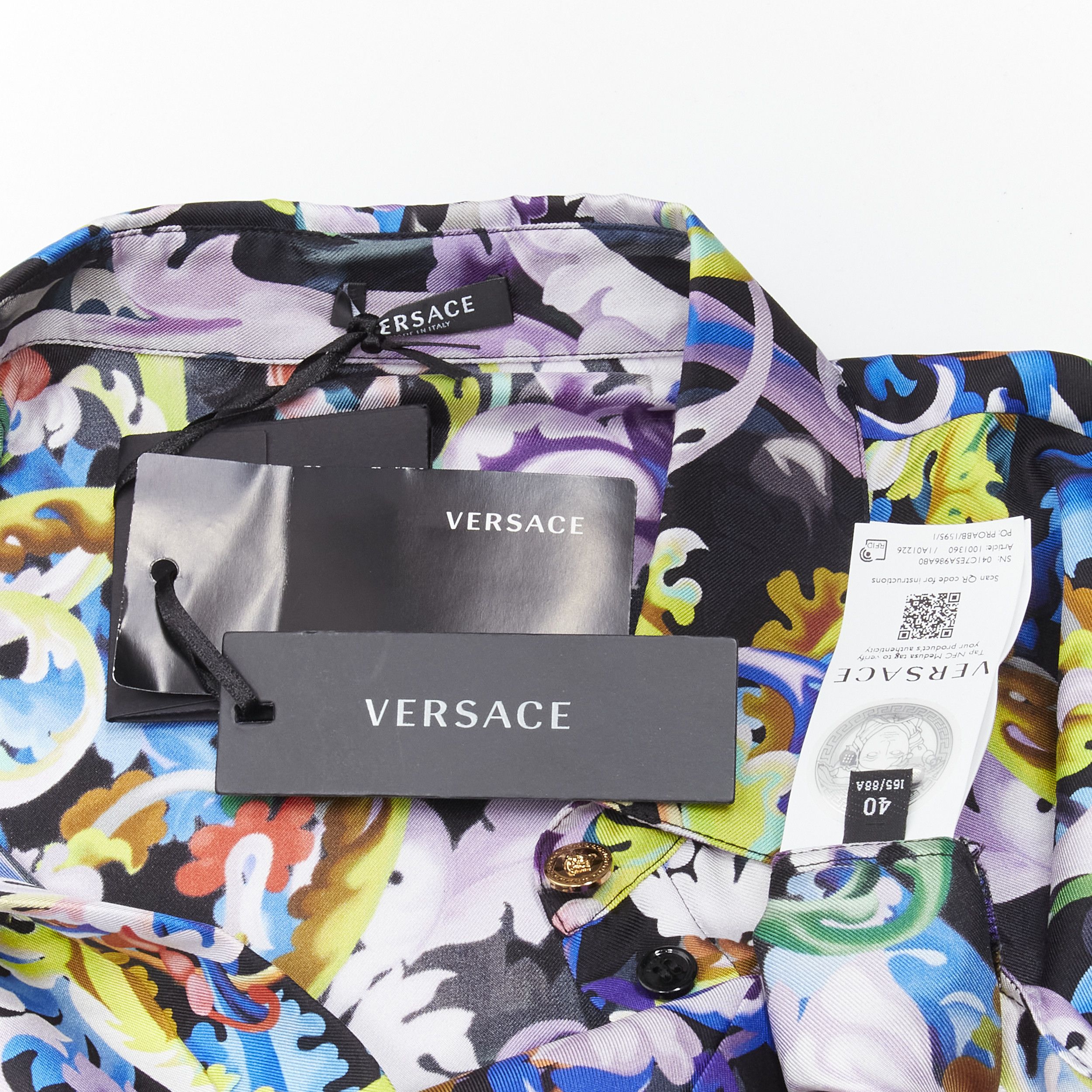 Versace new VERSACE 2021 Runway Baroccoflage 100% silk gold Medusa shirt IT42 M Size M / US 6-8 / IT 42-44 - 9 Thumbnail