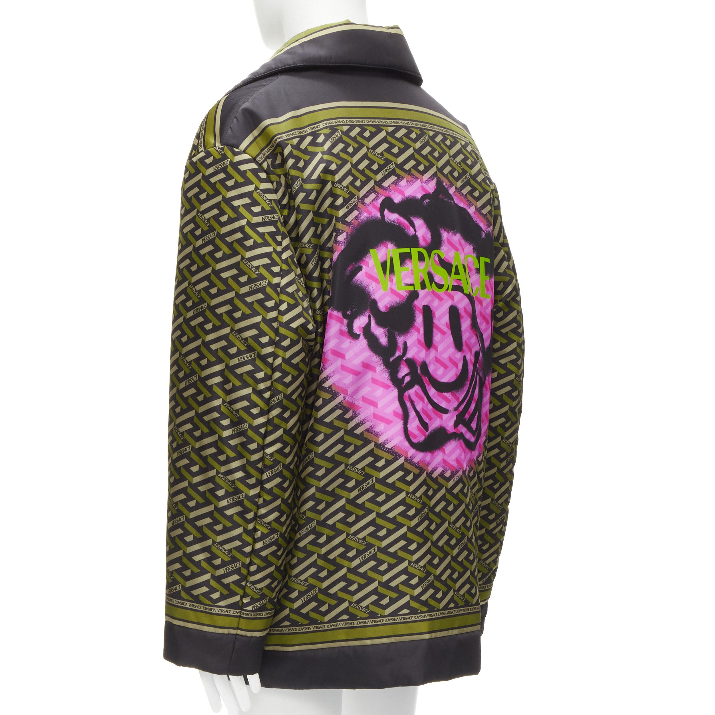 Versace new VERSACE 2021 Runway La Greca Graffiti Medusa Smiley green padded coat IT50 M Size US L / EU 52-54 / 3 - 6 Thumbnail