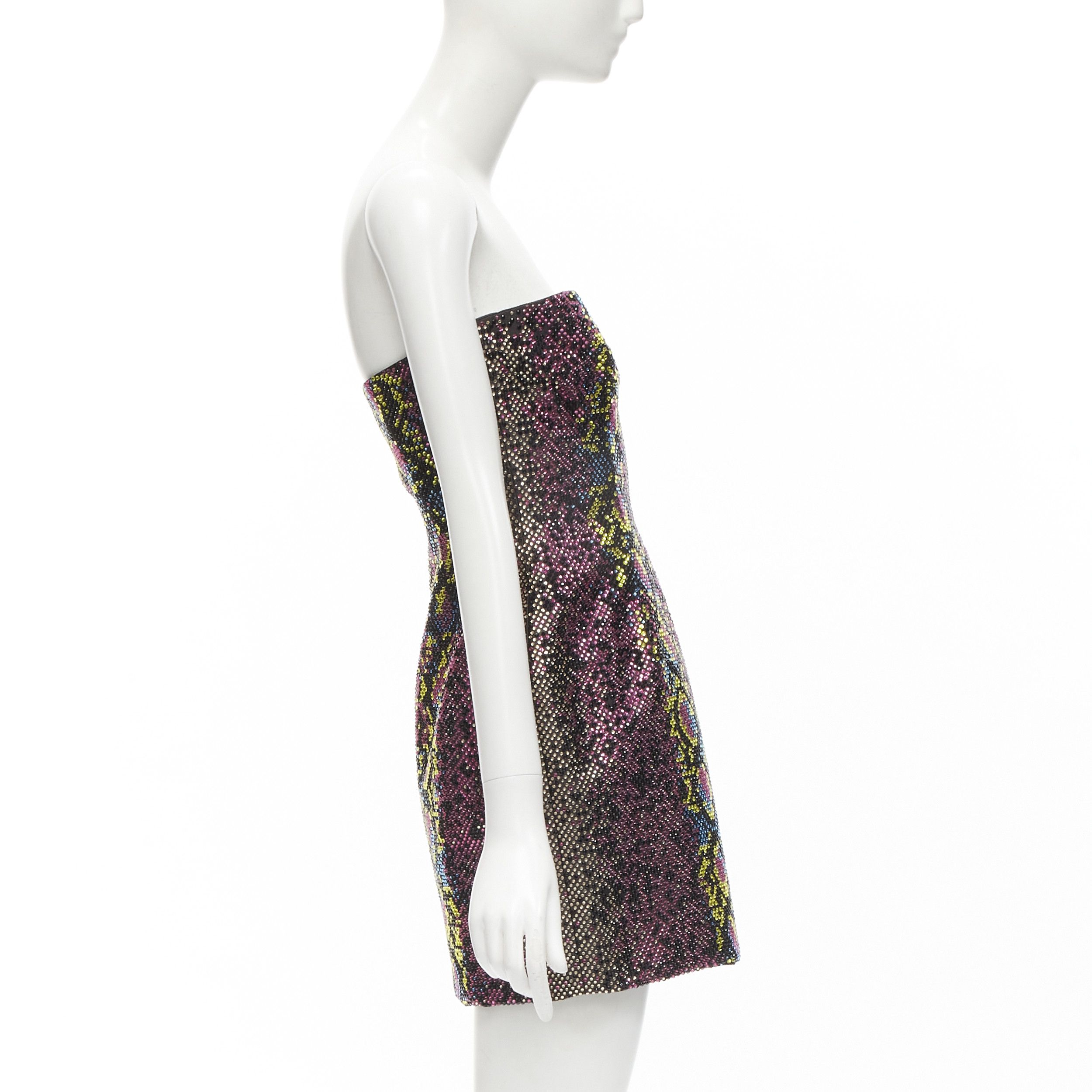 Versace new VERSACE 2021 Runway pink scaled crystal encrusted strapless dress IT40 S Size S / US 4 / IT 40 - 4 Thumbnail