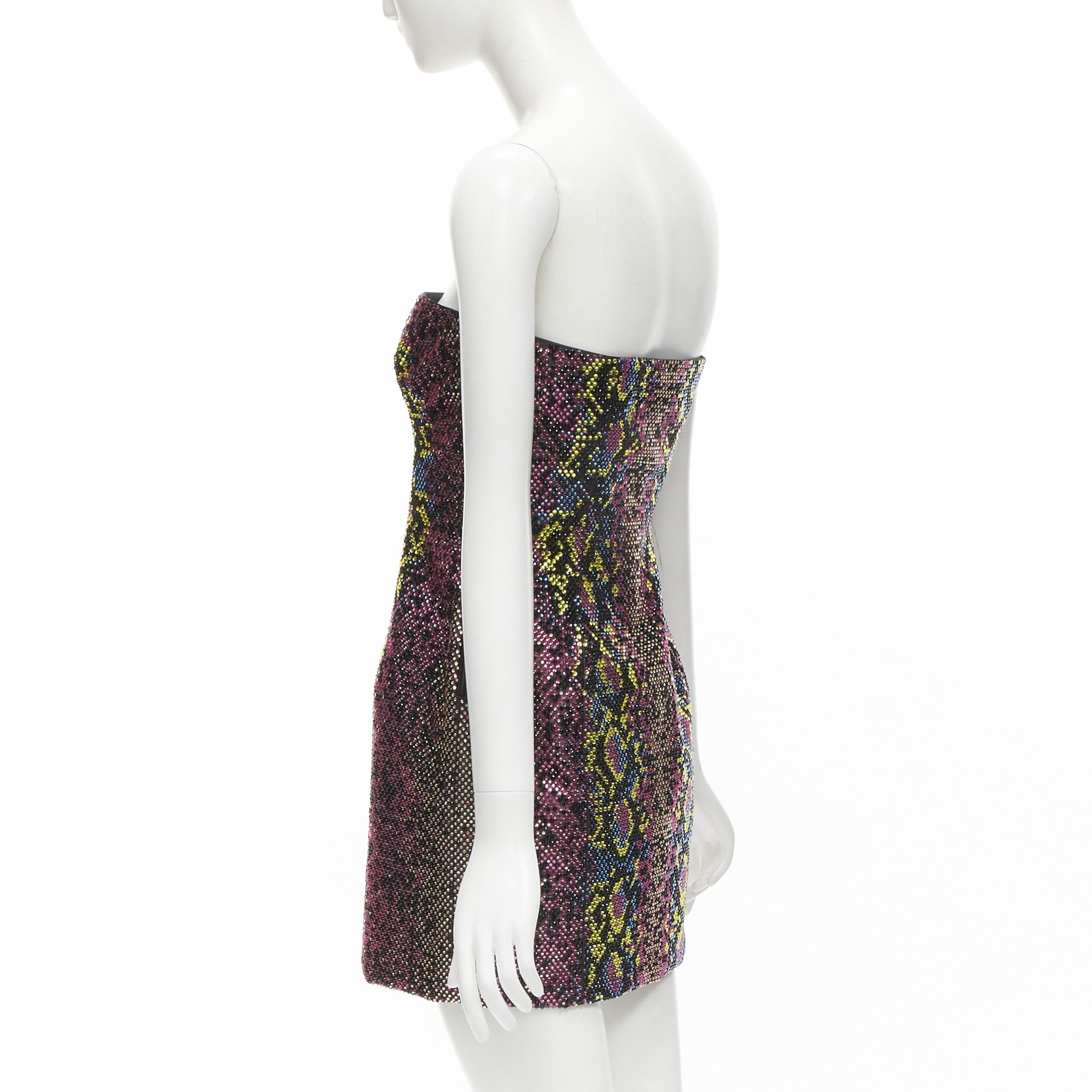 Versace new VERSACE 2021 Runway pink scaled crystal encrusted strapless dress IT40 S Size S / US 4 / IT 40 - 6 Thumbnail