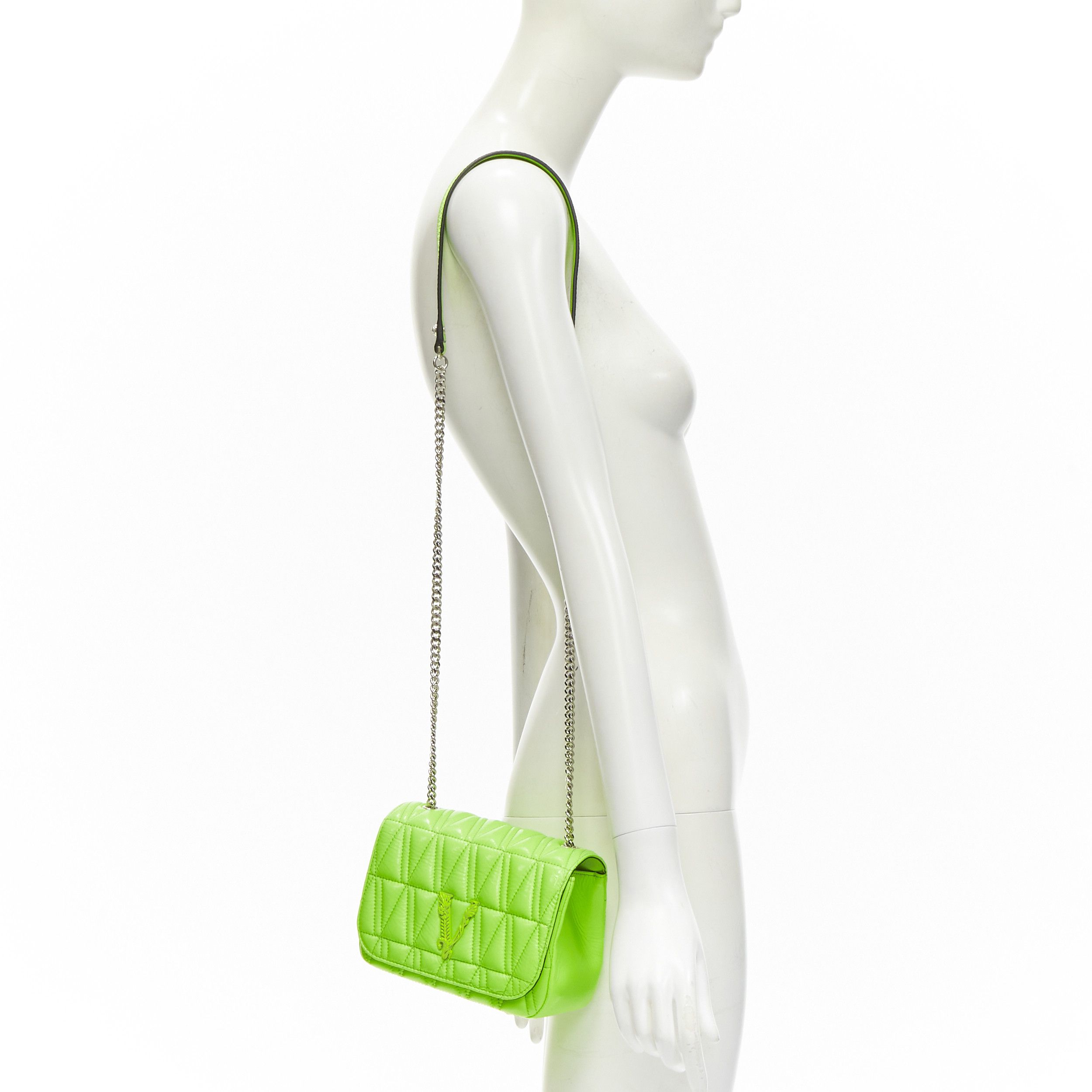 Versace new VERSACE Virtus bright green V quilted patent leather crossbody flap bag Size ONE SIZE - 2 Thumbnail