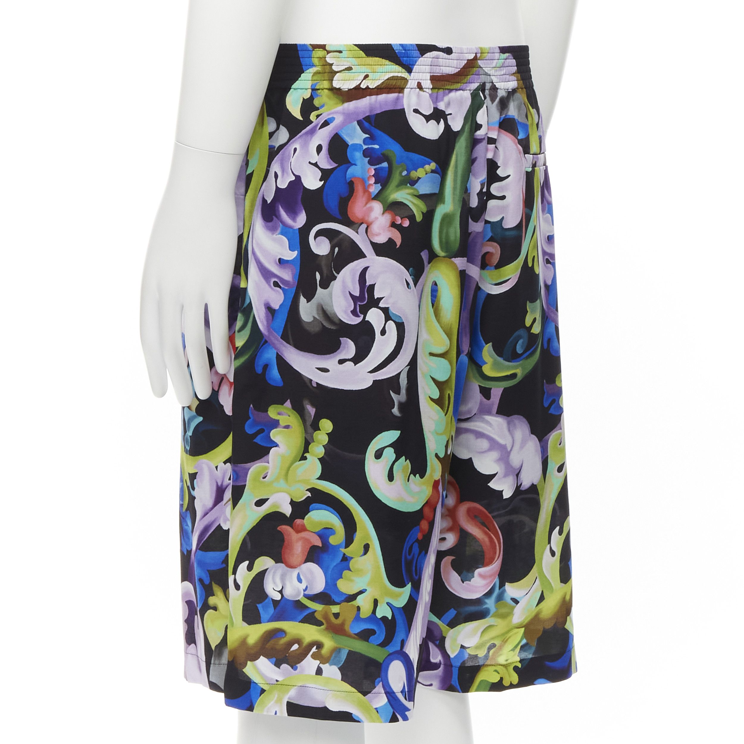 Versace new VERSACE 2021 Runway Baroccoflage floral baroque wide shorts IT48 M Size US 30 / EU 46 - 5 Thumbnail
