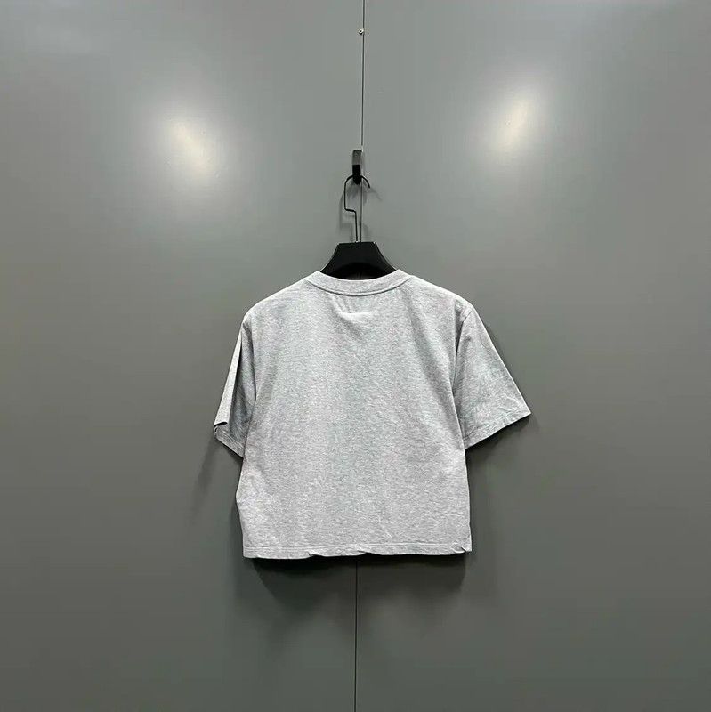 Maison Margiela Maison Margiela Gray Logo Short Sleeve T-Shirt 0089 Size S / US 4 / IT 40 - 3 Thumbnail