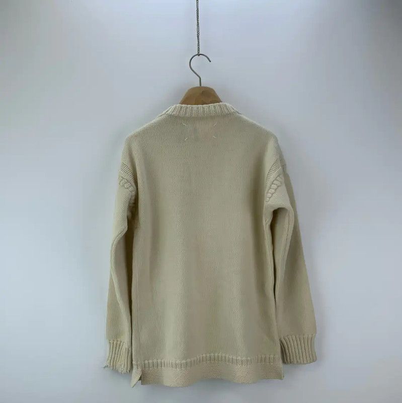 Maison Margiela Maison Margiela Women's Cream Wool Pullover Sweater 0089 Size M / US 6-8 / IT 42-44 - 2 Thumbnail