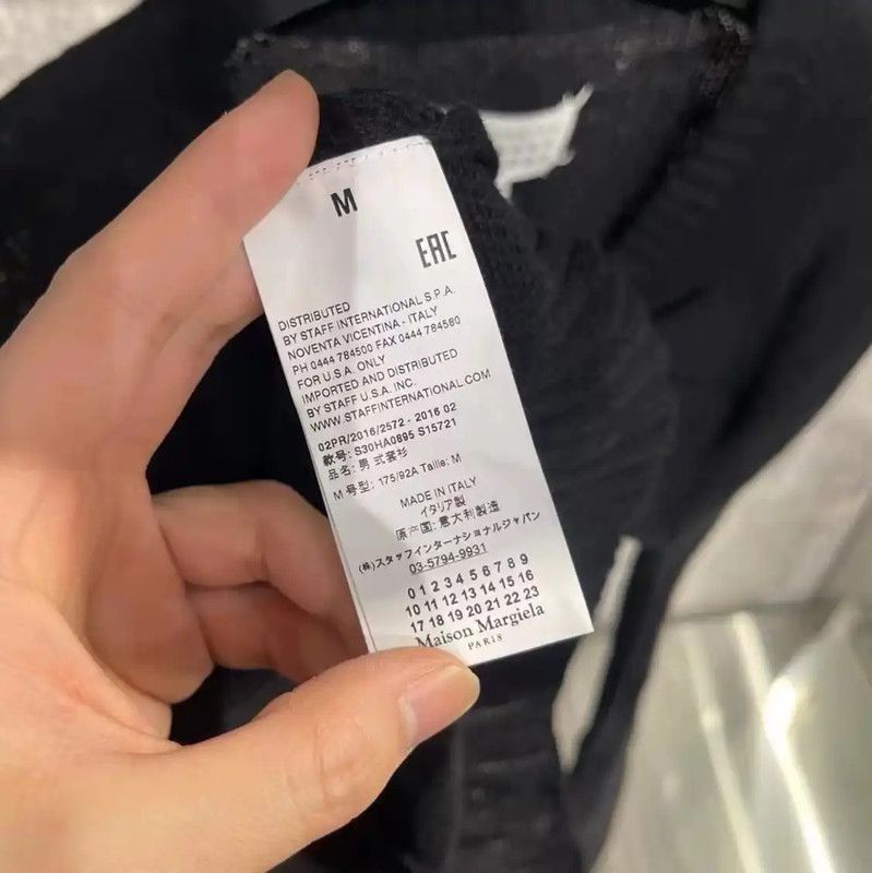 Maison Margiela Maison Margiela Black Leather Women's Sweatshirt 0089 Size M / US 6-8 / IT 42-44 - 4 Thumbnail