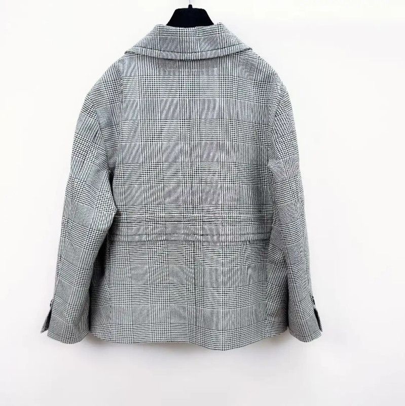 Maison Margiela Maison Margiela Gray Winter Coat for Women 0089 Size S / US 4 / IT 40 - 2 Thumbnail