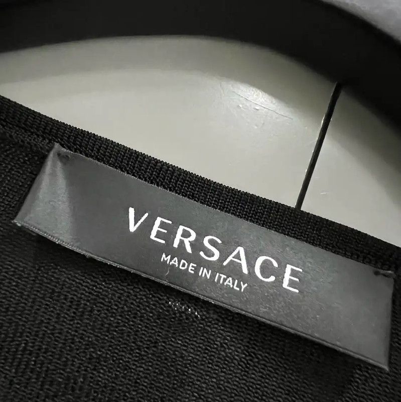 Versace Versace Black Wool Long Sleeve Pullover 0089 Size ONE SIZE - 2 Thumbnail