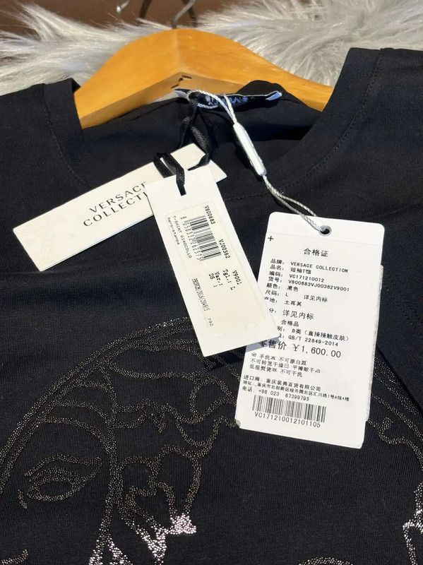 Versace Versace Black Cotton Medusa T-Shirt for Women 0089 Size L / US 10 / IT 46 - 5 Thumbnail