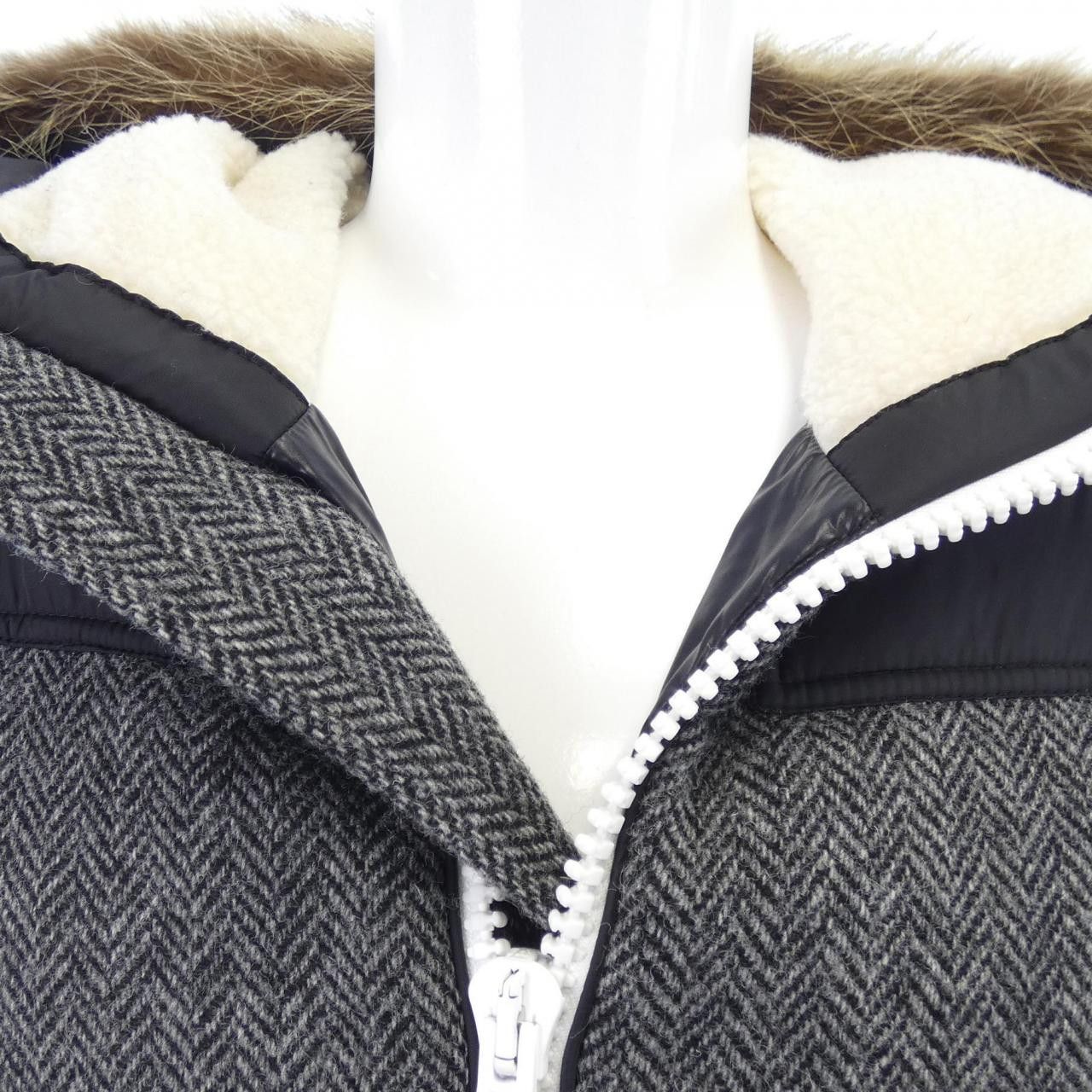 Moncler Moncler Moncler ROBERT 595EL Down Jacket Others Outerwear ROBERT DUTY FREE for USA Size ONE SIZE - 6 Thumbnail