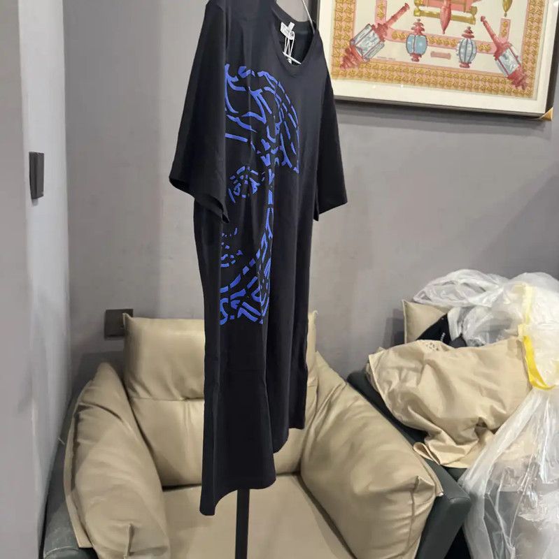 Versace Versace Women's Black Cotton T-Shirt 0089 Size L / US 10 / IT 46 - 3 Thumbnail