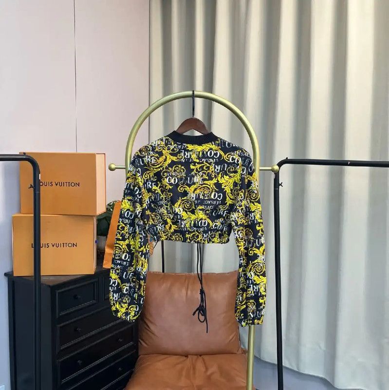 Versace Versace Yellow Cotton Cropped Sweatshirt 0089 Size XS / US 0-2 / IT 36-38 - 2 Thumbnail