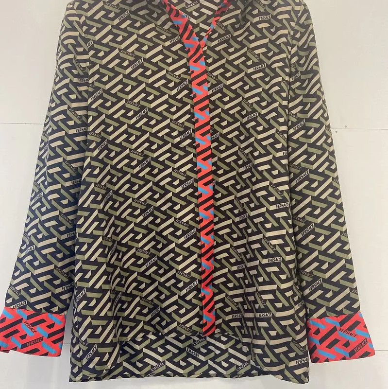 Versace Versace Multicolor Silk Shirt for Women 0089 Size M / US 6-8 / IT 42-44 - 2 Thumbnail