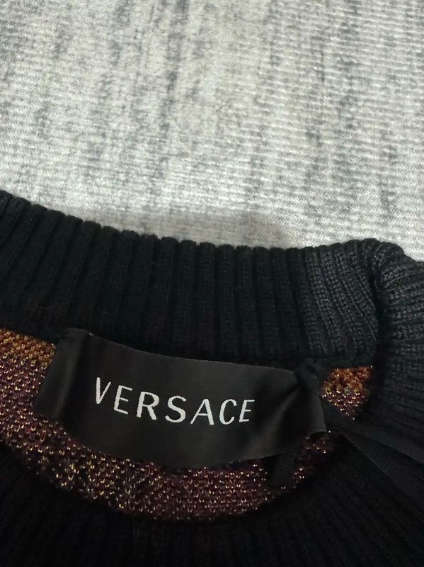 Versace Versace Embroidered Black Wool Pullover Sweater 0089 Size M / US 6-8 / IT 42-44 - 3 Thumbnail