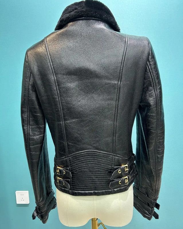Versace Versace Black Leather Jacket with Faux Fur Collar 0089 Size M / US 6-8 / IT 42-44 - 2 Thumbnail