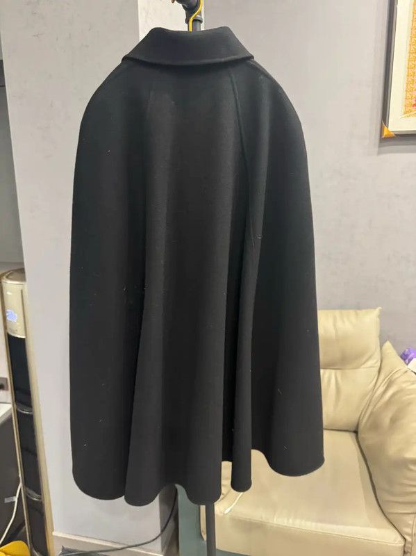 Versace Versace Black Wool Women's Coat 0089 Size L / US 10 / IT 46 - 2 Thumbnail